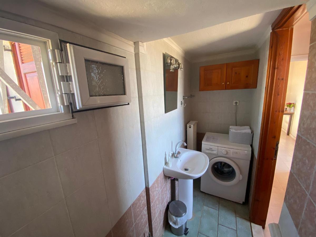 Dusk Apartments With Stunning Mountain View Chania  Luaran gambar